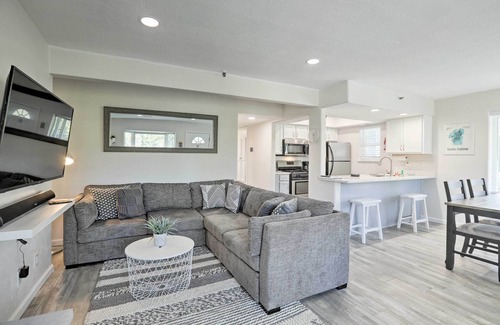 Tahoe Village Condo | < 1 Mi to Slopes! 'Heavenly Daze Chalet' in Tahoe