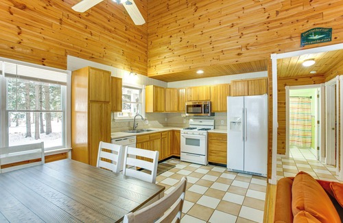 Cadillac House | < 1 Mi to Snowmobile Trails: Cozy Cadillac Retreat