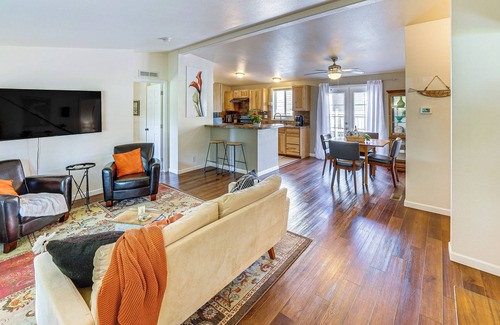 Coeur d'Alene House | 1 Mi to Tubbs Hill & Lake: Midtown Home w/Yard!