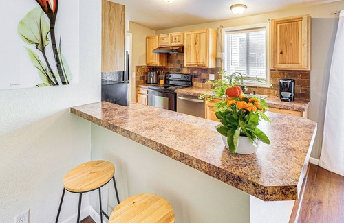 Coeur d'Alene House | 1 Mi to Tubbs Hill & Lake: Midtown Home w/Yard!