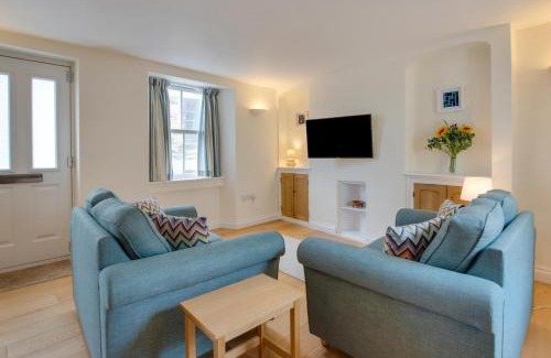 Porthleven House | 1 Peverell Cottages