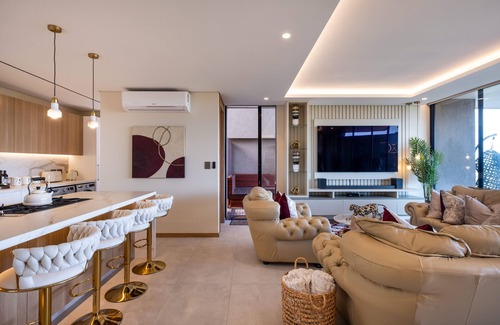 Salt Rock Villa | 1 Savili - Zululami