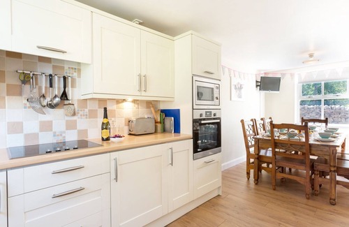 Mickleton Cottage | 1 SPRINGWATER VIEW, pet friendly, with hot tub in Mickleton, Teesdale