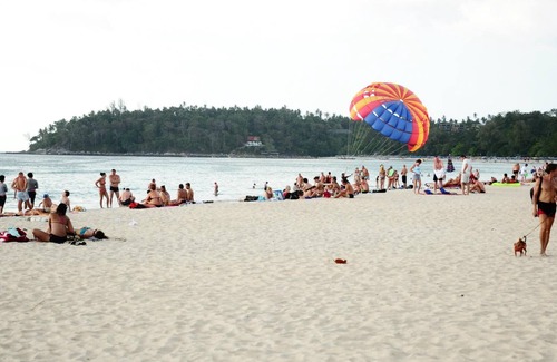 Kata Resort | 1 Standard room 2 minutes walk from Kata beach