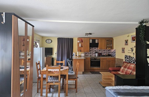 Ober-Morlen Apartment | 1- Zi.- App. 'OM2' (40sqm), for 1 - 4 persons, 25 km to Frankfurt-Nord