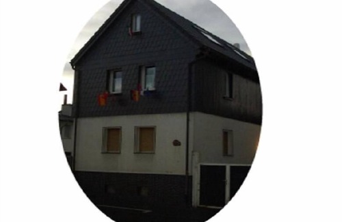 Ober-Morlen Apartment | 1- Zi.- App. 'OM2' (40sqm), for 1 - 4 persons, 25 km to Frankfurt-Nord