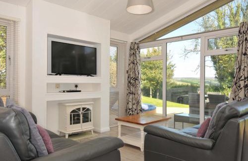 Dobwalls House | 10 Horizon View