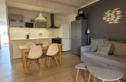 El Roc de Sant Gaieta Apartment | 10 meters from the beach terrace overlooking the sea