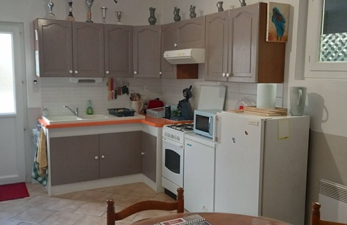 Saint-Medard-de-Guizieres House | 10 minutes from St Emilion! A break somewhere in the garden of maple and niwakin