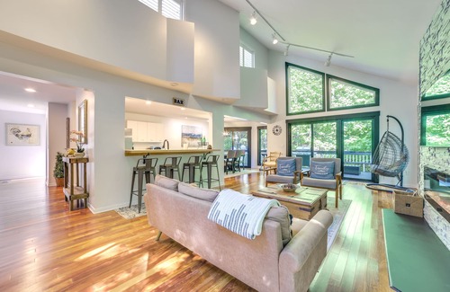 Birchwood Farms House | 10 Mi to Nub’s Nob: Modern Retreat w/Fire Pit