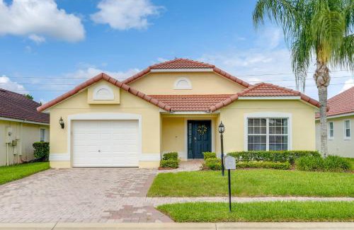 Lake Wilson Preserve House | 10 Mi to WDW Home with Themed Rooms, Pool and Lanai