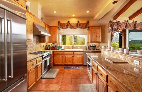 Temecula House | 10% Off June - 6Br,Close to Town and Wineries!