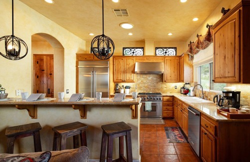 Temecula House | 10% Off June - 6Br,Close to Town and Wineries!