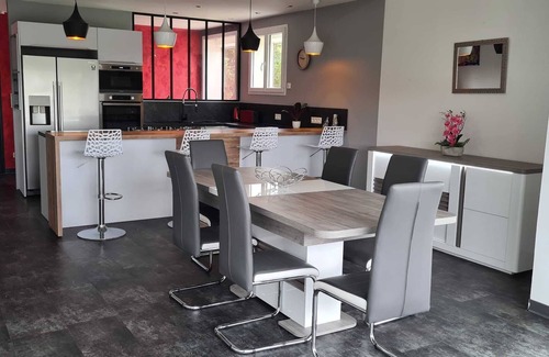 Saint-Martin-de-Valgalgues Other | 10 person house to rent in the Gard- Heated swimming pool-Play area