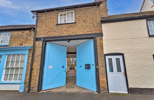 Kimbolton Cottage | 100 m² Cottage ∙ 2 bedrooms ∙ 4 guests