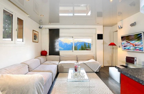 Courchevel Apartment | 100 m² Apartment ∙ 3 bedrooms ∙ 6 guests