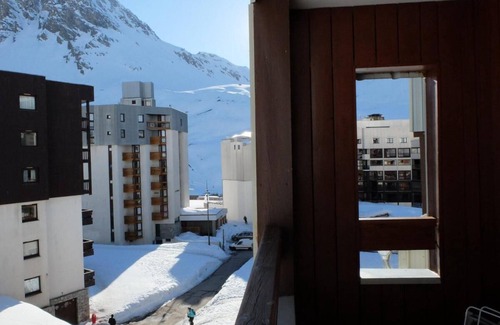 Tignes Apartment | 100m from ski slopes, 4th floor, balcony, tv, ski locker, 37m², Tignes
