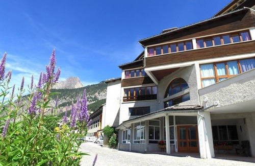 Ceillac Apartment | 100m from ski slopes, balcony, parking, tv, ski locker, 30m², Ceillac en Queyras
