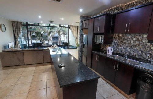 Durban Point Apartment | 102 Waterfront sea view