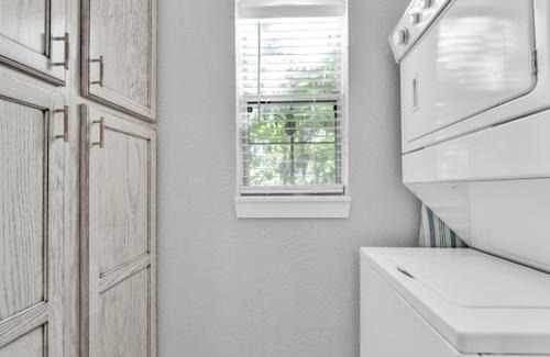 Branson West Apartment | 1037 Branson Luxury Retreat-Golf view-Silver Dollar city