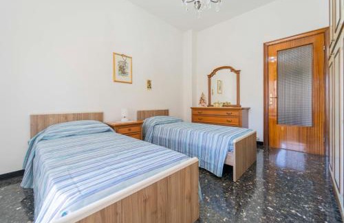 Riva Trigoso Apartment | 104 - Casa Tulipano Riva Trigoso, a due passi dal mare - Posto auto privato gratis
