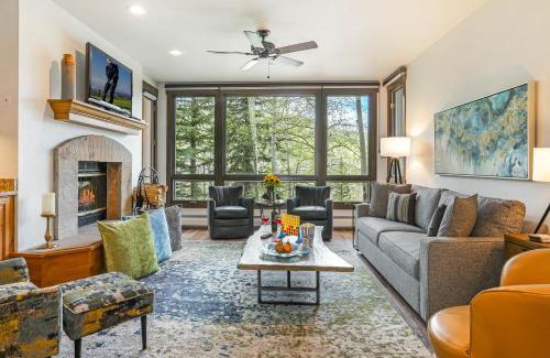 Highlands Townhomes Apartment | 104 Highlands Westview