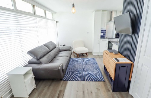 Chapel Saint Leonards Cottage | 104 The Laurels