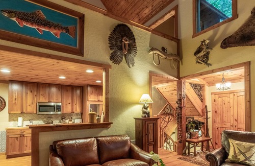 Cashiers Apartment | 10min Dwtn Cashiers 5mn to Silverrun Waterfall