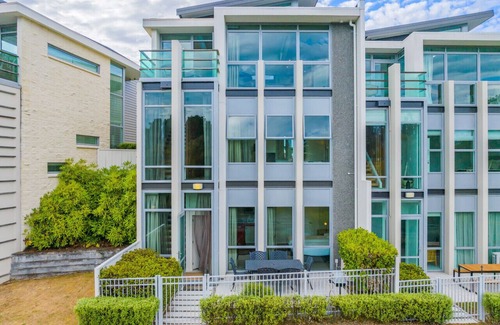 Taupo Apartment | 11/14 Norman Smith Street