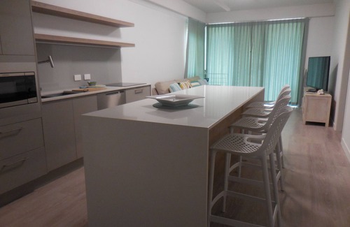 Maroochydore Apartment | 11 Argyle - Opposite the river in Cotton Tree