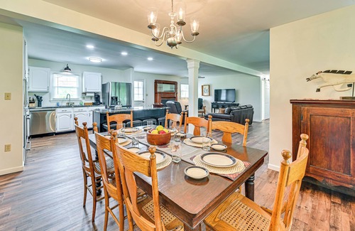 Lancaster House | 11 Mi to Danville: Family Home in Lancaster