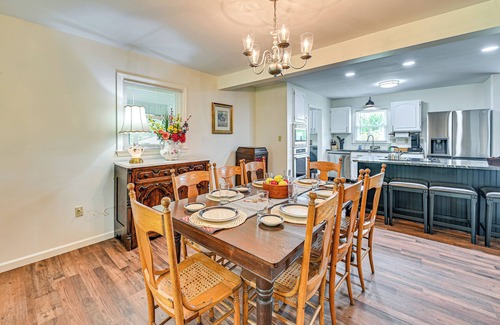 Lancaster House | 11 Mi to Danville: Family Home in Lancaster