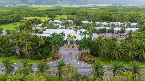 Port Douglas Apartment | 1104 and 1105 Oaks Resort