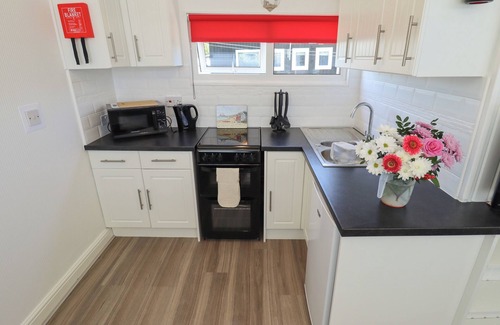 Chapel Saint Leonards Cottage | 114 Cherry Park