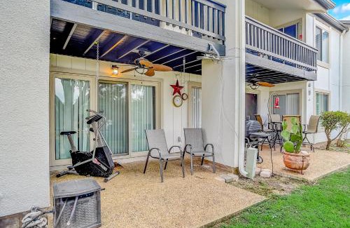 Canyon Lake Apartment | 1185 Parkview Dr Unit 22