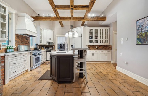 Halton Regional Municipality House | 12 Acre Private Sport Resort & Spa Tennis Pickleball Sauna HotTub Pool Golf FIFA