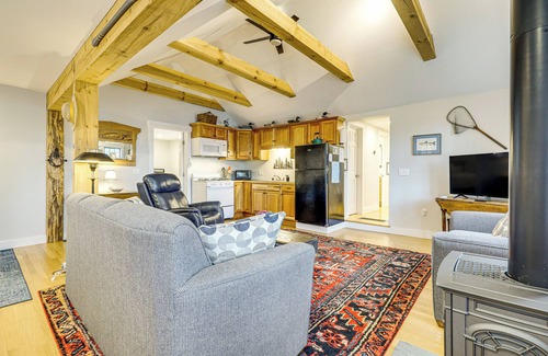 New London Cottage | 12 Mi to Mt Sunapee Ski Resort: Cozy Cottage!