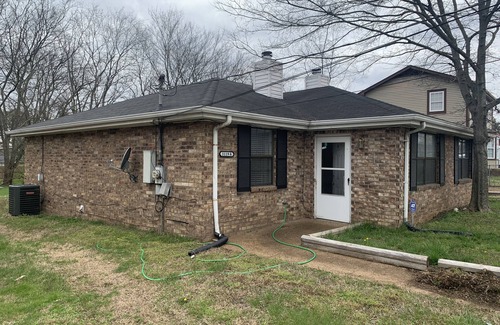 Parkwood Estates House | 12 minutes from downtown(without traffic)