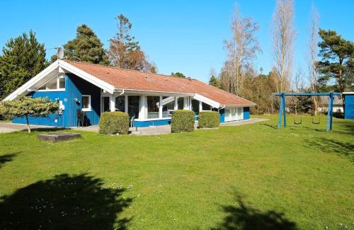 Bøtø By House | 12 person holiday home in Væggerløse