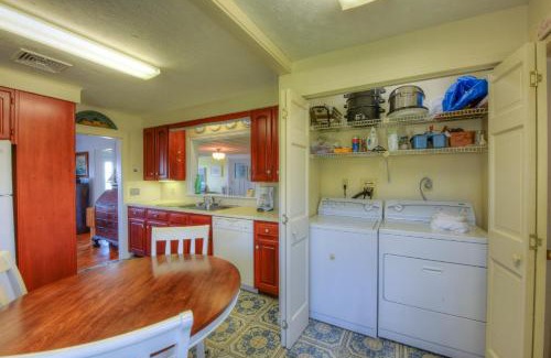 East Sandwich House | 12 The Gridiron East Sandwich Cape Cod - Ocean Dreams