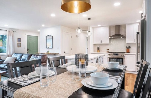 Inglewood-Finn Hill House | 120 - Relaxing Kirkland Haven