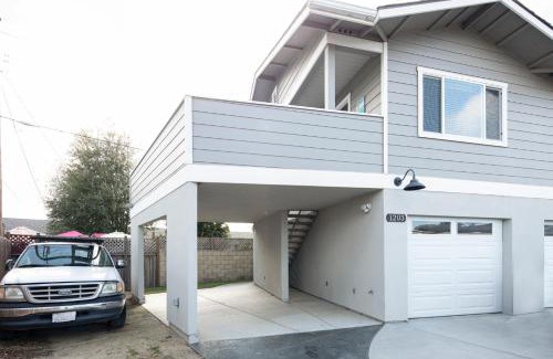 Oceano Apartment | 1203 Russ Court