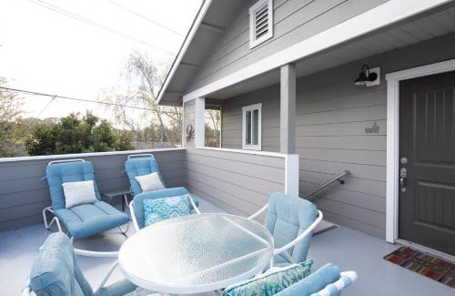 Oceano Apartment | 1203 Russ Court