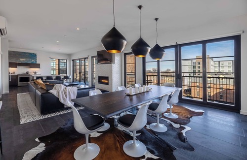 West End Hotel | 121 Hotel Buyout | 18 Rooms | 58-Person Hotel