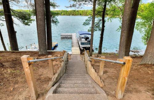 Riverview House | 12364 Crivitz