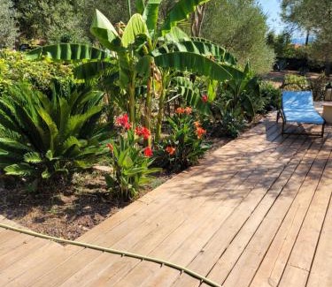 La Motte Apartment | 1262 Chemin des Pignatelles