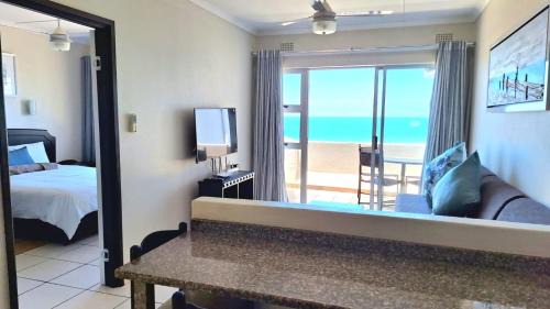 Illovo Beach Apartment | #13 Illovo Views
