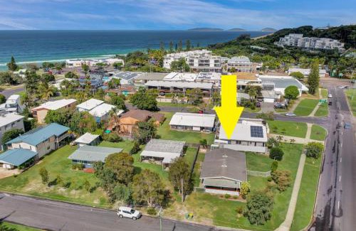 Rainbow Beach House | 13 Indigo Avenue - 'Indigo Sands' - Rainbow Beach