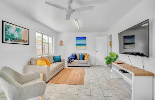 Rainbow Beach House | 13 Indigo Avenue - 'Indigo Sands' - Rainbow Beach