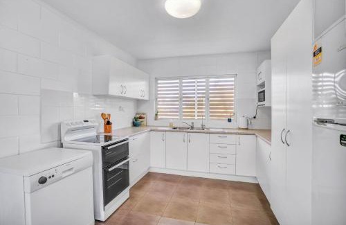 Rainbow Beach House | 13 Indigo Avenue - 'Indigo Sands' - Rainbow Beach